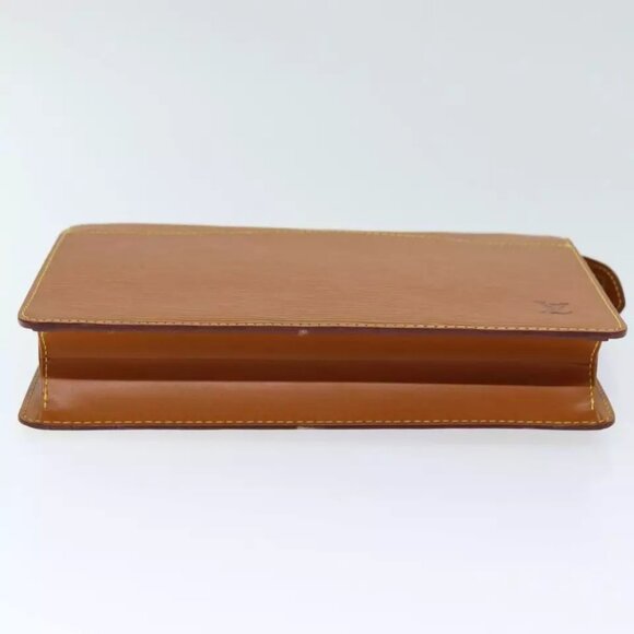 LOUIS VUITTON Epi Pochette Homme Clutch Bag - Picture 13 of 16